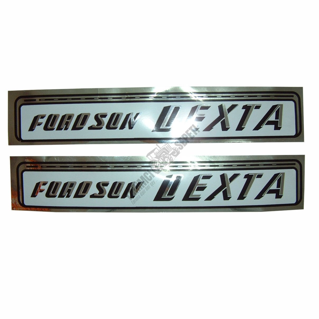 ''FORDSON DEXTA'' YAN YAZI TAKIMI