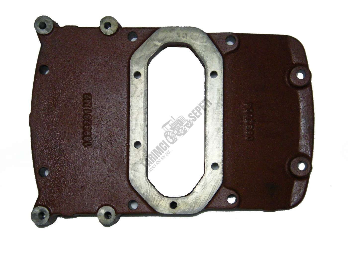 SENK.ŞAN.GÖVDE ÜST VİTES ALT BÜYÜK KAPAĞI 12VT.