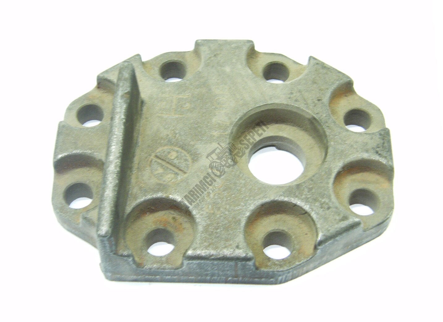 HİDROLİK POMPA PİK KAPAK(8 DELİK)