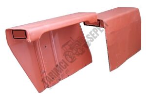 KÖŞELİ ÇAMURLUK SAĞ (KIRMIZI BOYALI)