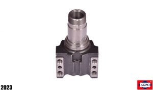 ÖN AKS MİL KOVANI T7040